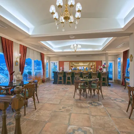 Antique Palace Museum (adults Only) 5*