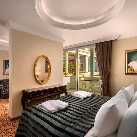 Antique Palace Museum (adults Only) מלון 5*